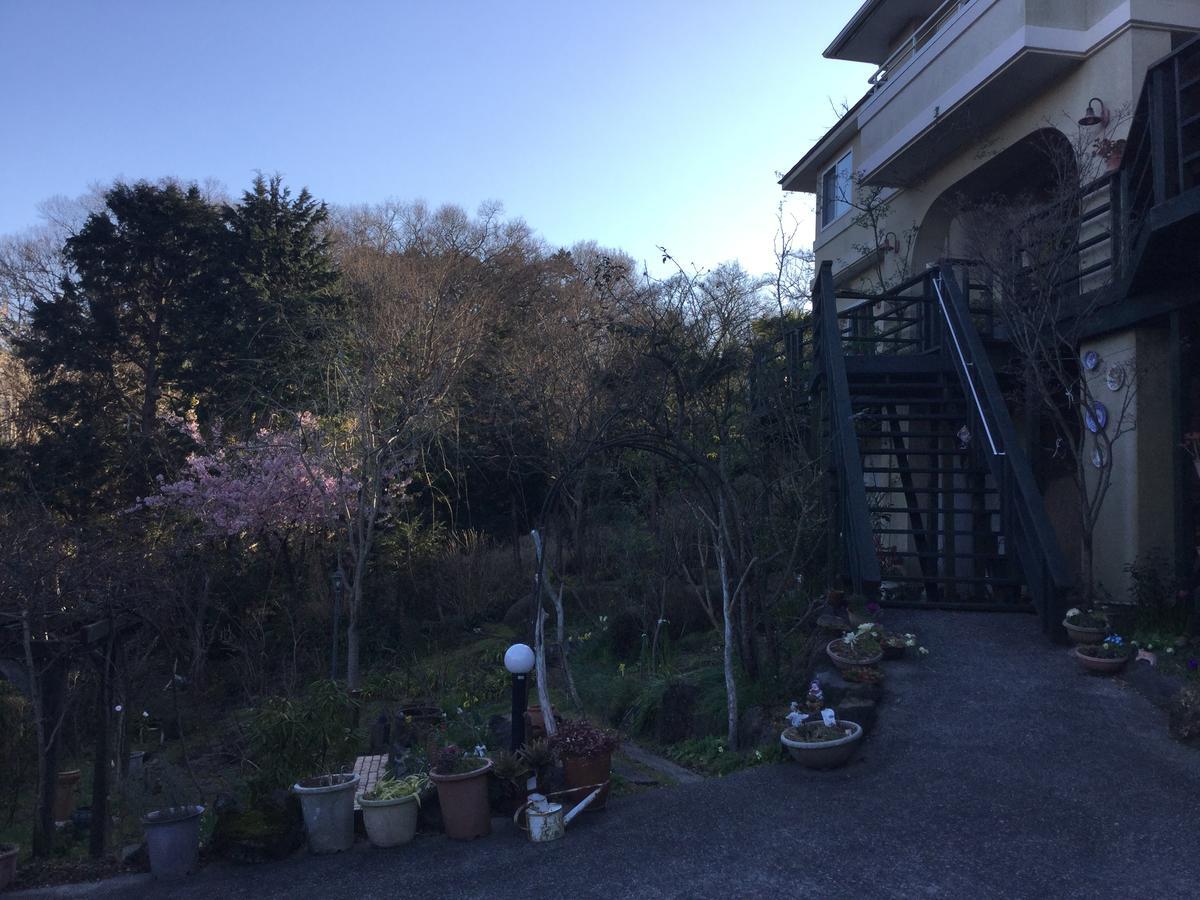 Chiisana Hotel Hanaikada Ito  Exterior photo